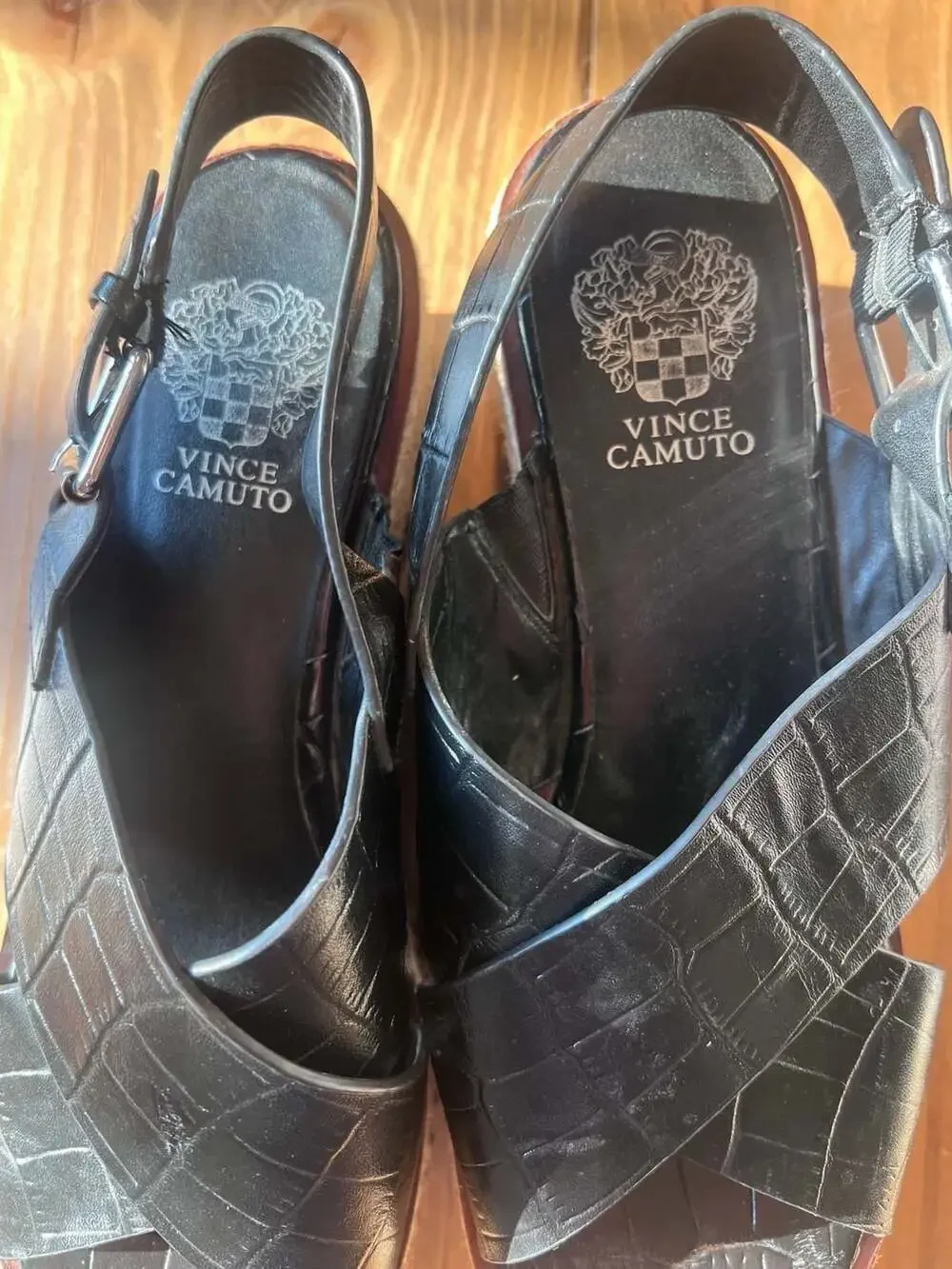 Vince Camuto vince camuto
